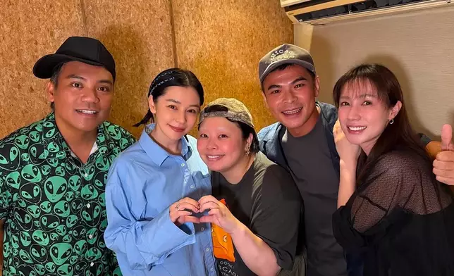 Vivian與渡邊直美在戲中雖未有同場演出，但私底下惺惺相惜。