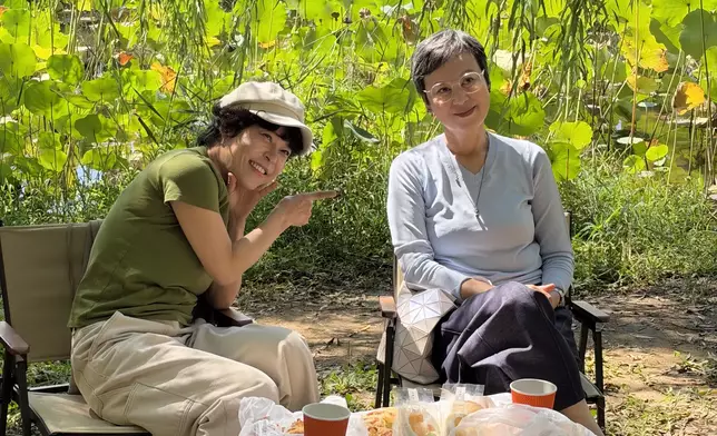 趙惠蓮分享與朴美善野餐近照。趙惠蓮IG圖片