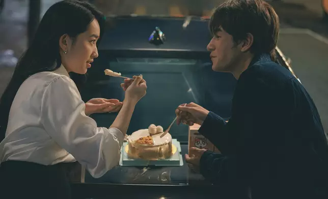 魏浚笙在劇中喜歡林愷鈴。