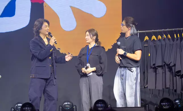 伊健又找樂隊Nowhere Boys主音Van的太太Wendy團隊合作設計全新「EKIN風褸」。