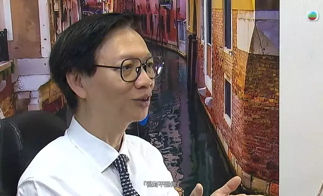 丁醫生認真看待每個病人、願意反思及進步的精神，感動了不少網民。