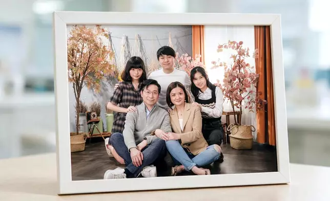 趙偉仁喺節目中提到同兒科醫生太太，點樣面對子女嘅健康問題，原來佢哋會比一般人更大壓力，究竟點解？