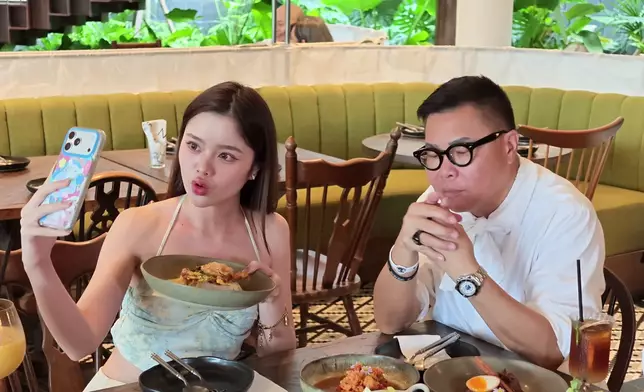 Roger帶住布吉妹2.0周圍打卡嚐美食。