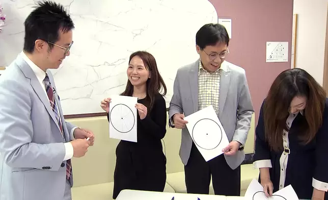 「遠遠不及『遠遠』」一出，全場又再陷入一片歡笑。