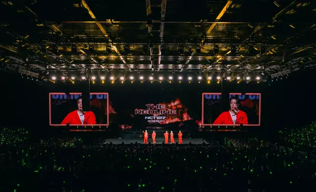 NCT127親切講廣東話與粉絲互動。主辦單位提供圖片