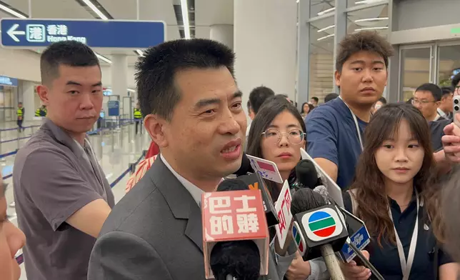深圳市人民政府口岸辦公室口岸一處處長薛華明。巴士的報記者攝