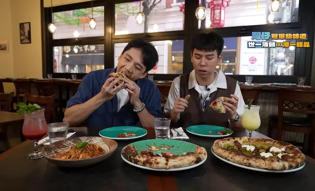 Arthur、行仔吃得非常滋味。
