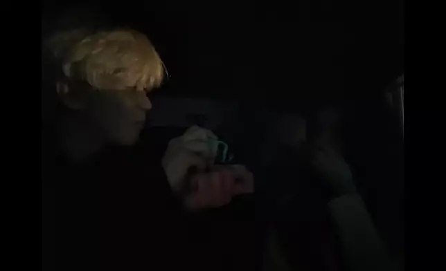 歌曲短片紀錄了BIG Naughty向女友求婚的畫面。影片截圖