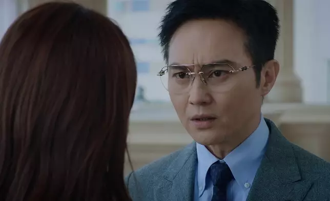 第一場喊戲，陳曉華啲眼淚啷吓啷吓咁，好動人。