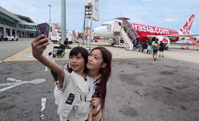 去馬布島要花4小時，經歷海陸空旅程。