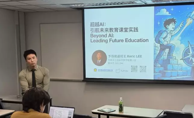 網民「錯重點」，將注意力全數落在其健碩身形之上，隨即引來瘋傳熱議。小學社交平台圖片
