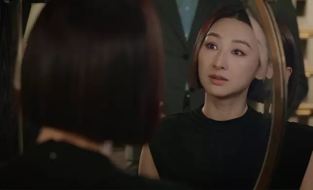 當知道張智霖要推自己去陪瞓，高 Ling 既憤怒又震驚。