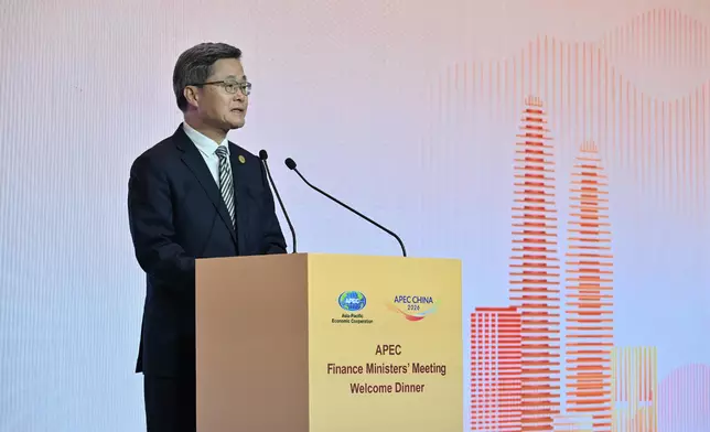 財政部部長藍佛安在亞太經合組織（APEC）財長會晚宴上致辭。政府新聞處圖片