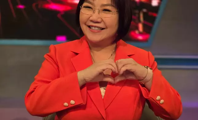 玲玲姐。