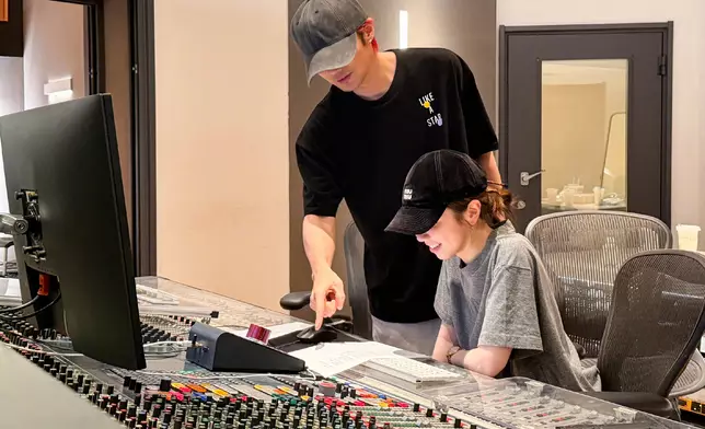 李榮浩、G.E.M.鄧紫棋