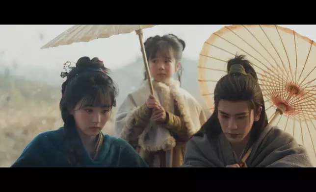 佢哋個樣好怕醜。