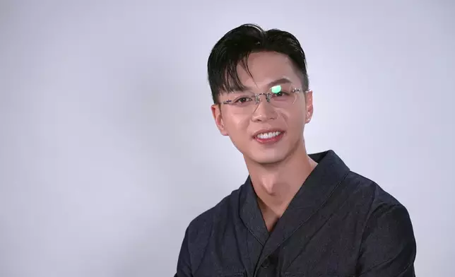 原來Kyle同Yvette大學時已認識，仲要曾經「友達以上」。