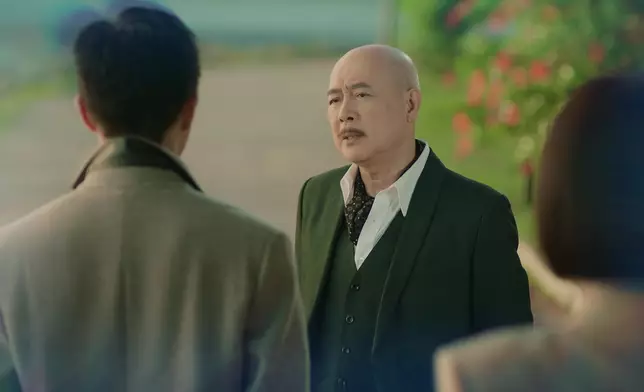 張智霖李成昌相隔30年再合作拍劇，張智霖到依家仲用緊對上嗰套嘅角色名稱呼昌哥，好念舊。