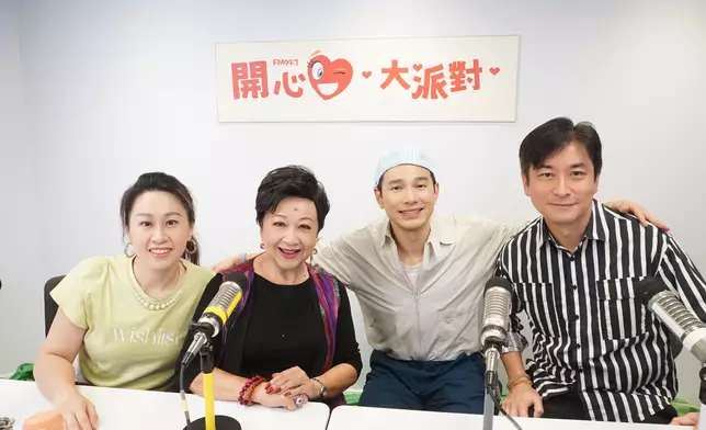 左起：思敏、薛家燕、王梓軒、范振鋒