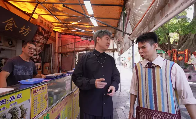 長洲首站食辣辣大魚蛋。