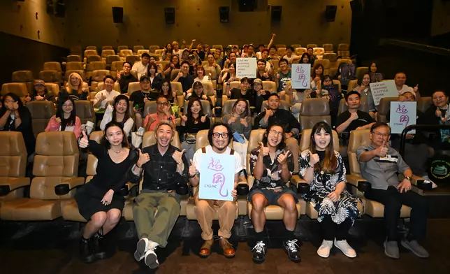 （前）侯嘉雯、Edwynn, Ronald及編劇梁永豪、演員朱珀慧
