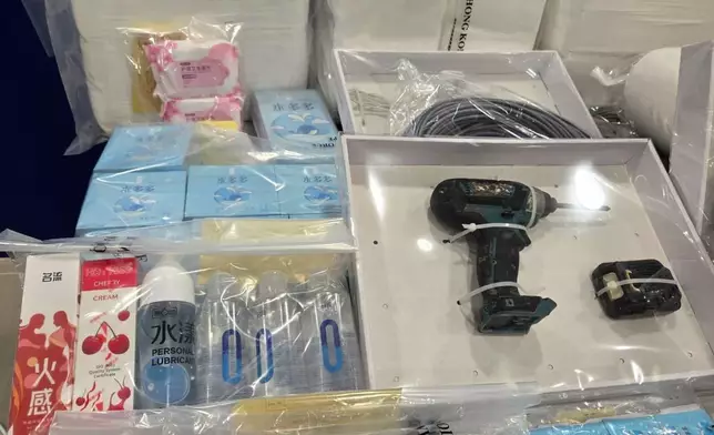 警方檢獲的證物。