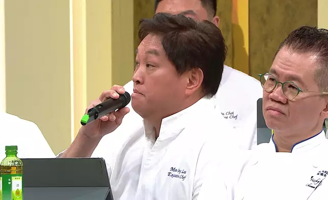 李文星直言：「食得甜品你就預咗係甜㗎啦，咁如果唔係食甜品嚟做咩呢？」