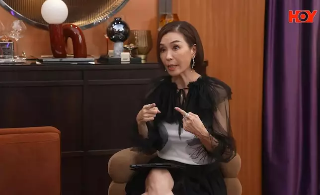 伍姑娘當年亦有收看直播，提到曾志偉事後要求慢鏡重播
