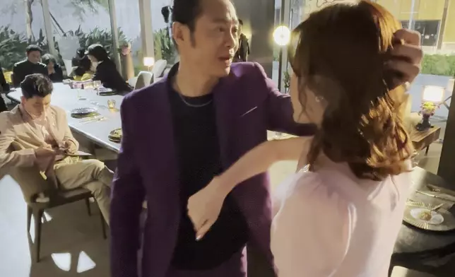 係阿智教Angel一陣可以點樣掹佢啲頭髮。