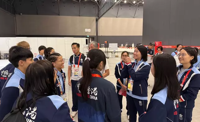 康文署署長赴亞運現場為運動攀登港隊打氣 18區觀賞站開放撐港將