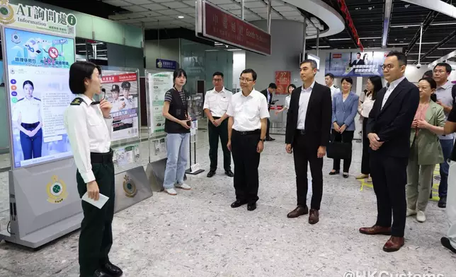 海關總署政策法規司代表團訪港，兩地海關高層會晤深化合作。