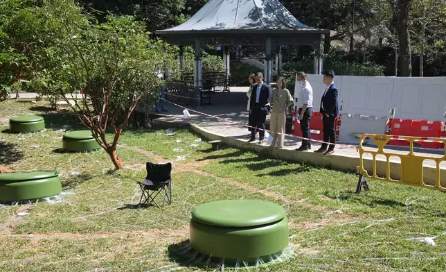 旅遊事務專員與議員實地視察山頂光影匯 承諾即時改善減居民疑慮