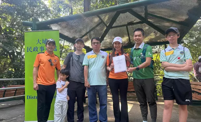 大埔青網義工團淨山 逾30人清理大埔滘林徑6.5公里山徑