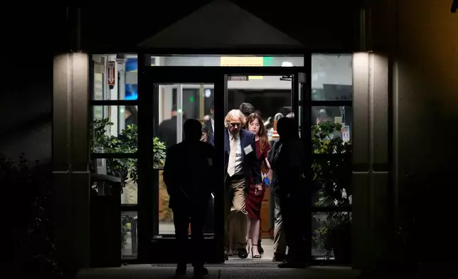 2026年9月30日周三，在田納西州納什維爾，克麗絲塔·派克行刑被中止後，媒體證人離開河灣最高設防監獄。(美聯社圖片/George Walker IV) AP圖片
