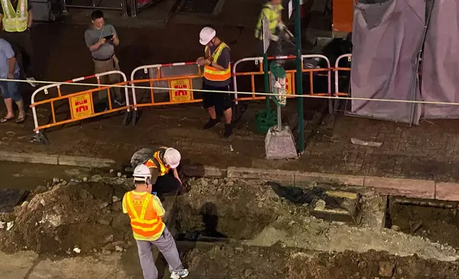 水務署表示，筲箕灣道一段緊急水管較早前受損，進行的維修工程已經竣工。FB圖片
