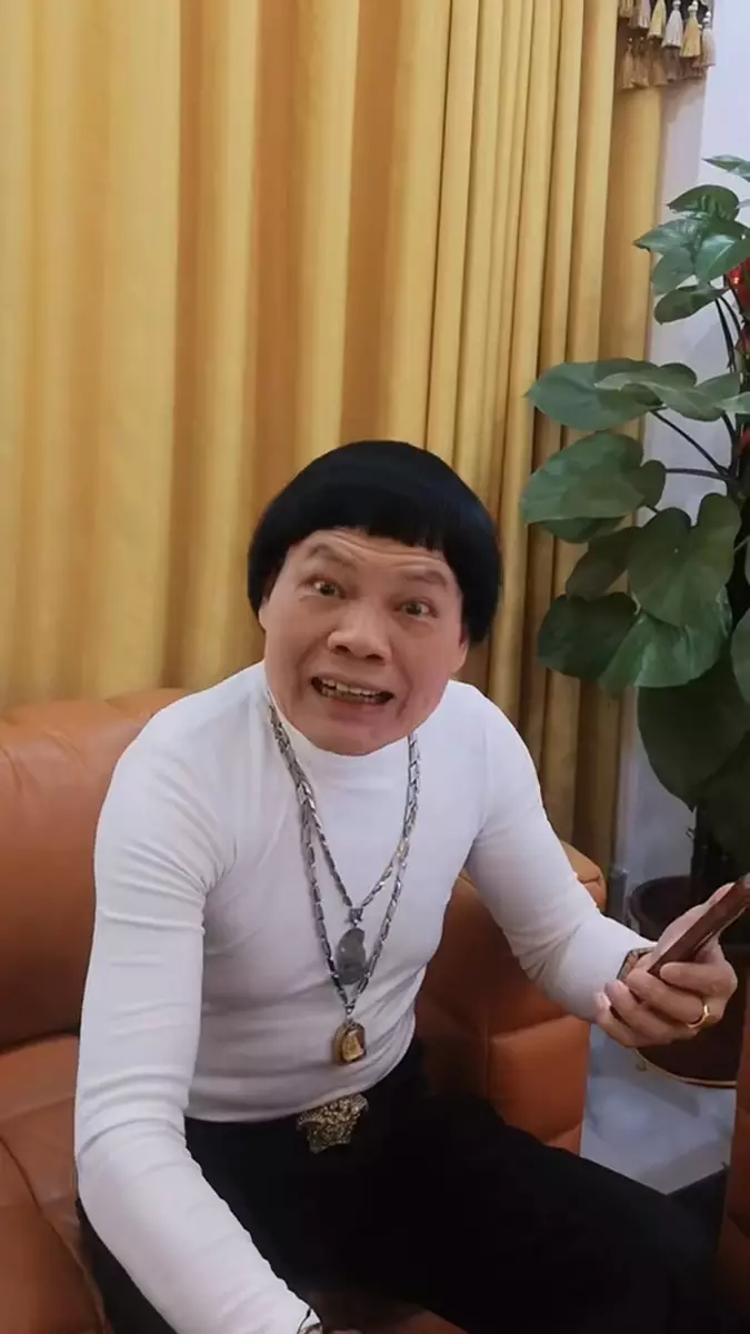 八両金轉戰直播行列