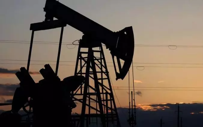 5月份，隨著俄羅斯繼續向市場供應大量石油，石油價格下跌超過0%。
