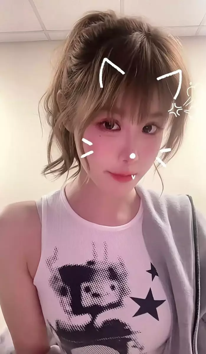 上載一條名為「貓咪來電」的短片