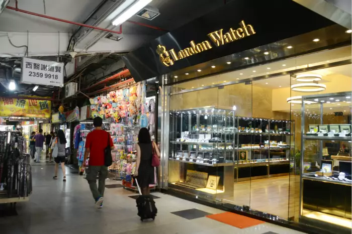 London Watch六月中才到廣華街開業。