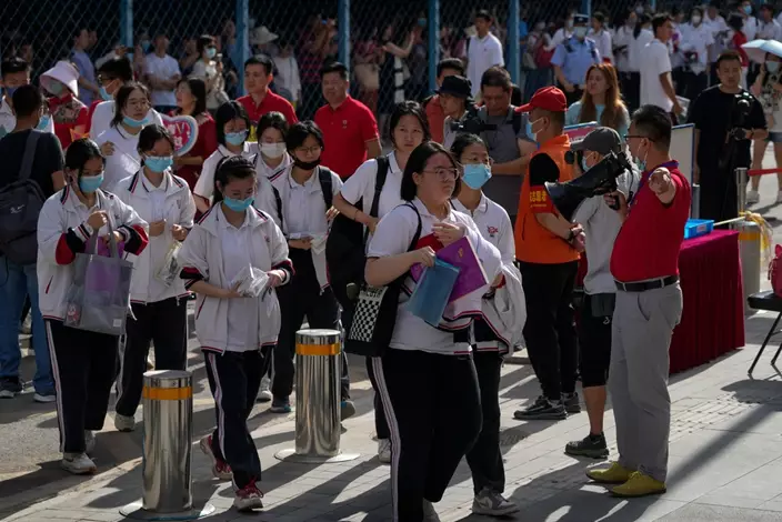 中國高考惹西方關注。AP圖片