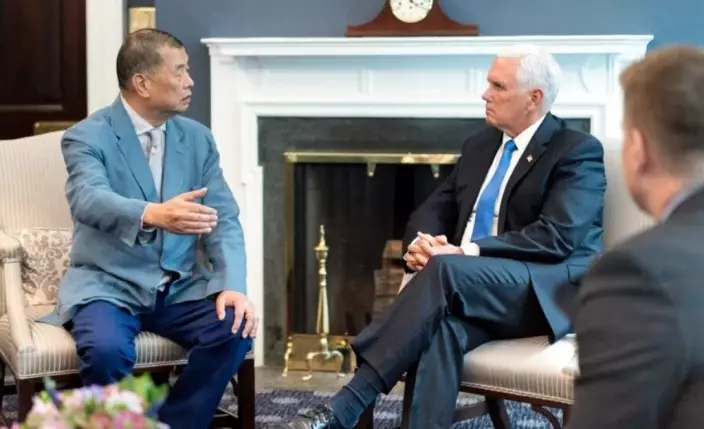 肥佬黎在2019年7月香港黑暴事件高峰期去美國見過美國副總統彭斯。