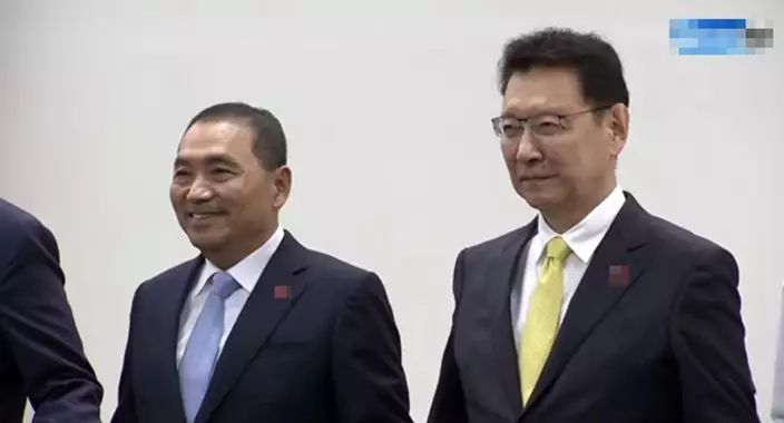 侯友宜和趙少康出席國民黨「中常會」。台媒視頻截圖