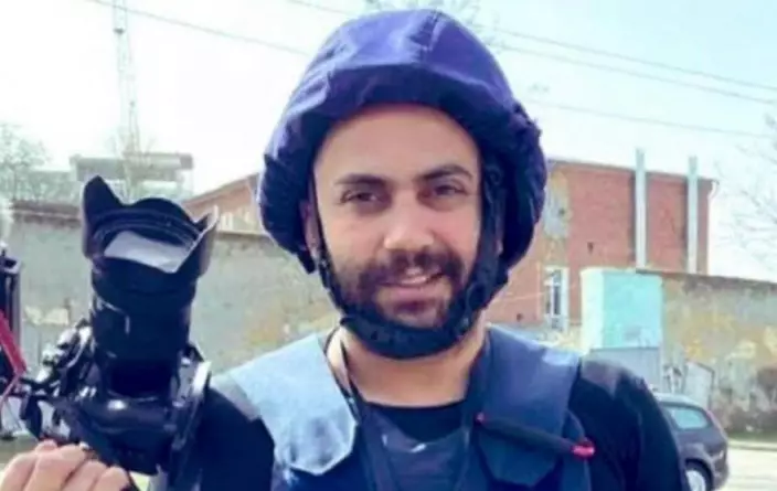 路透社攝影記者伊薩姆·阿卜杜拉中炮彈死亡。