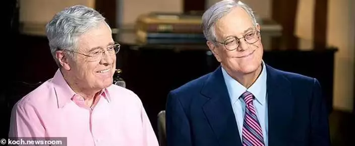 「美國繁榮行動」創立者查爾斯•科赫（左）和大衛•科赫（右）兄弟