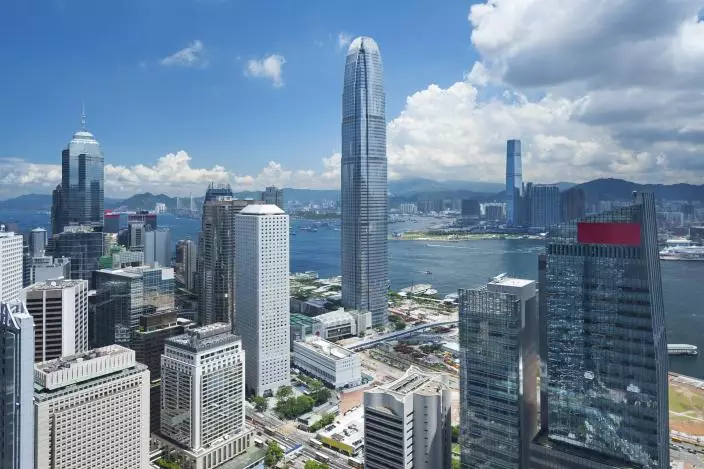 香港金融中心地位仍在，遠遠未玩完。