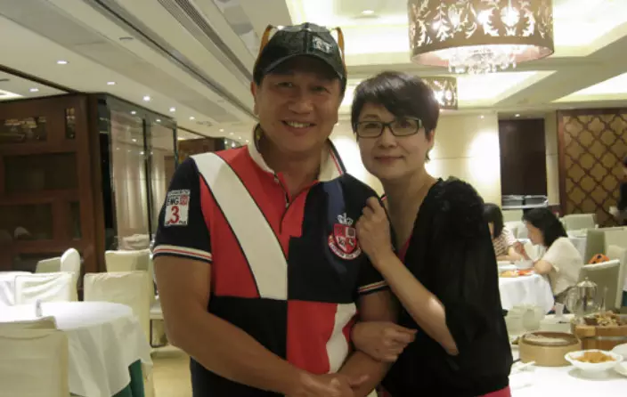 歐陽珮珊同老公結婚多年都好恩愛。