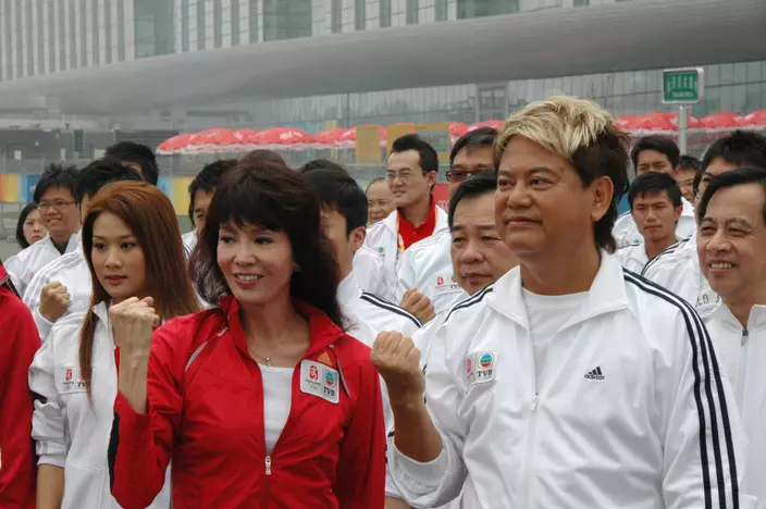 2008年北京奧運，身為金牌司儀的鄭裕玲當然有份主持。