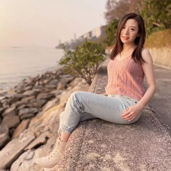 張晉在鏡頭前保持專業,IG則有不少靚靚打卡相。