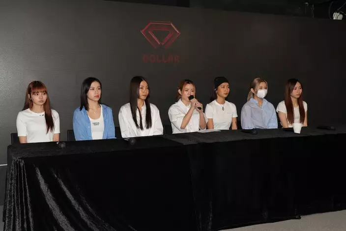 So Ching宣佈退團，記者會上只得COLLAR七女與經理人Wing現身。