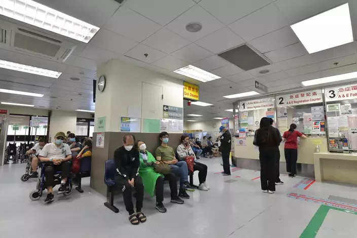 二次確診新冠的患者中,平均相隔約9個月再中招。資料圖片